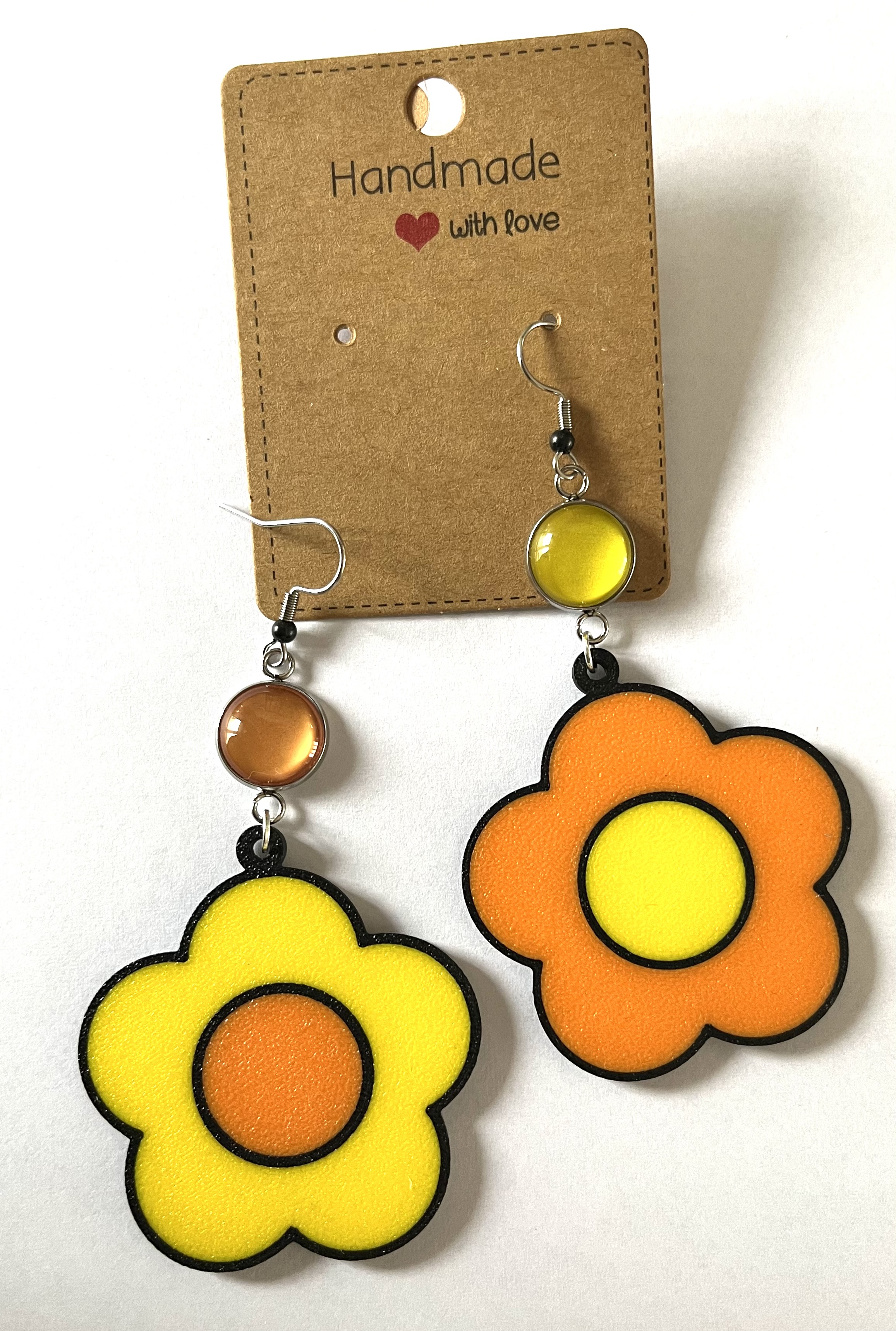 Boucles d’oreilles fantaisies fleurs style années 70-80